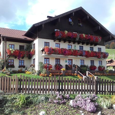 Nussbaumer Am Irrsee Tiefgraben Kültér fotó